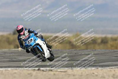 media/Dec-07-2025-CVMA (Sun) [[3e7d2de5dc]]/Race 8-Middleweight Shootout/